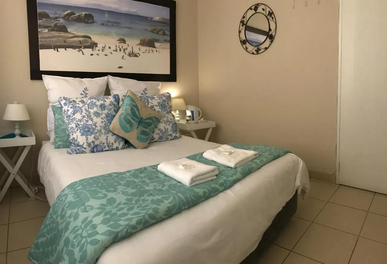 Bay Breeze Guesthouse Selfcatering Gordonʼs Bay