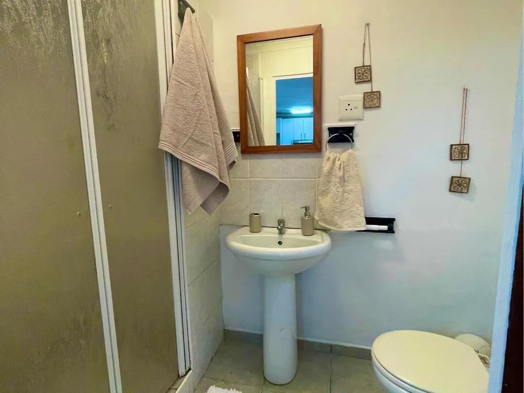 Bay Breeze Guesthouse Selfcatering Gordonʼs Bay Maison d'hôtes